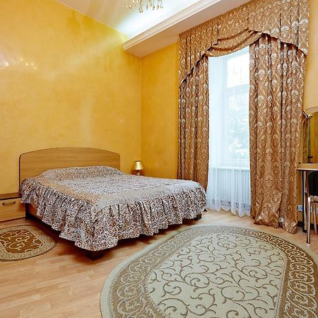 Apartment Deribasovskaya With Jacuzzi Odessa Exterior foto
